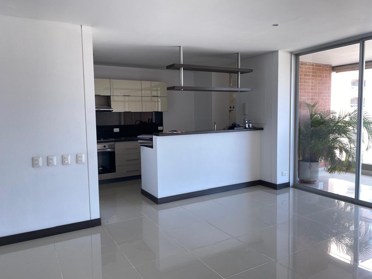APARTAMENTO RESERVAS DE CHIPICHAPE (Cali)