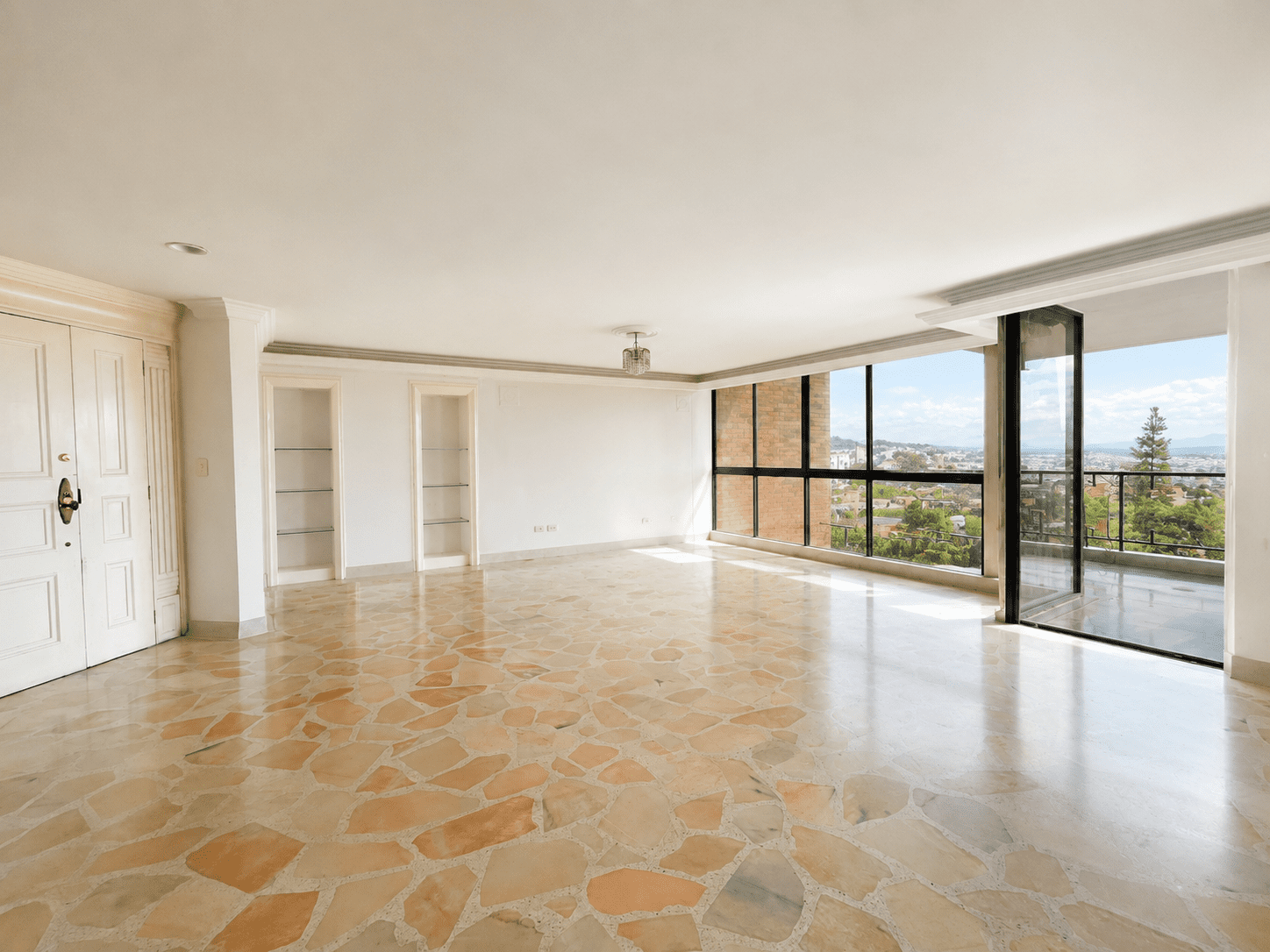 Apartamento Edificio Belleview 250 m2