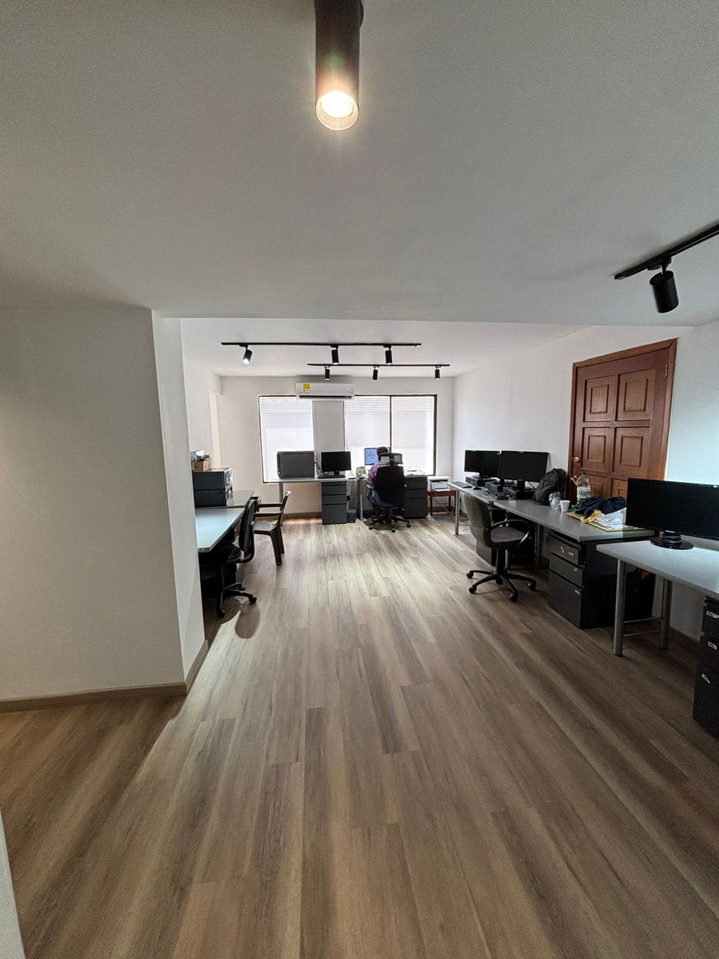 OFICINA CENTRO EJECUTIVO (Cali)