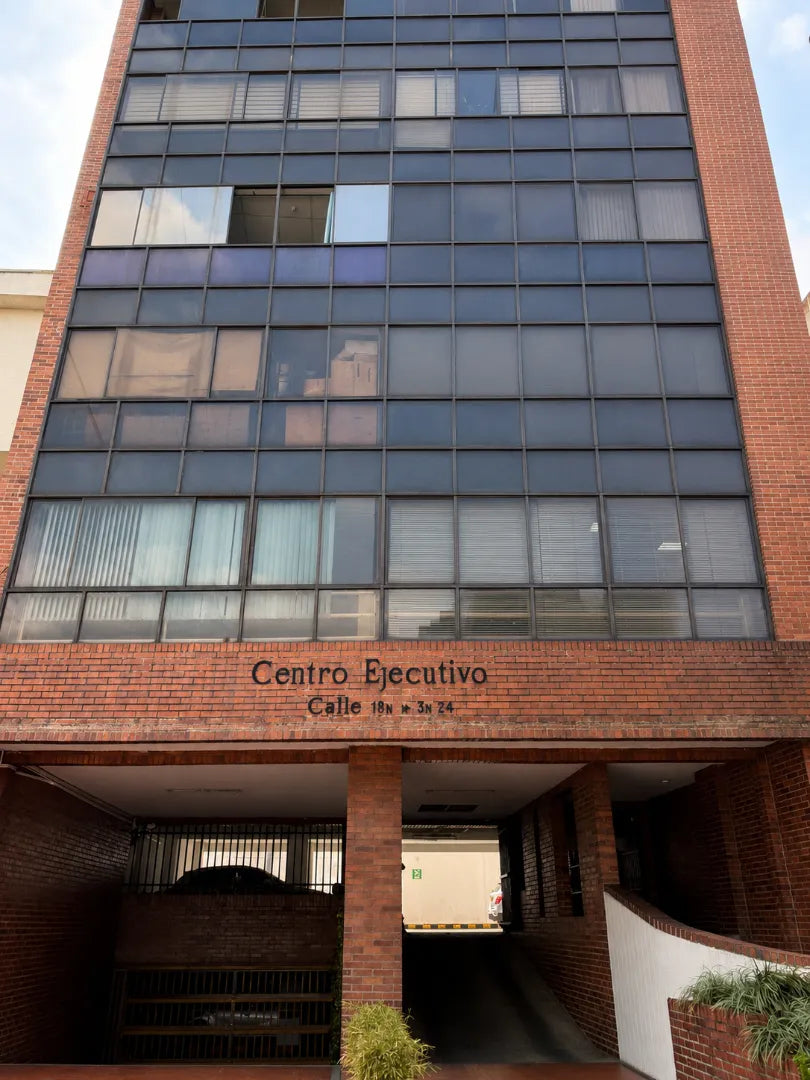 OFICINA CENTRO EJECUTIVO (Cali)